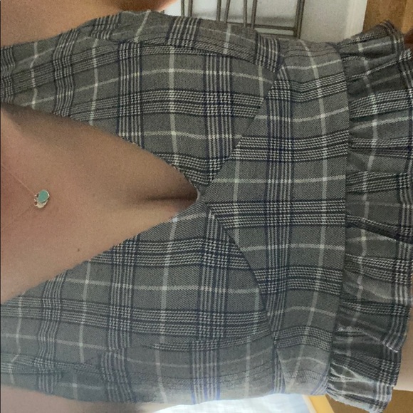 Forever 21 Crop - Picture 3 of 3